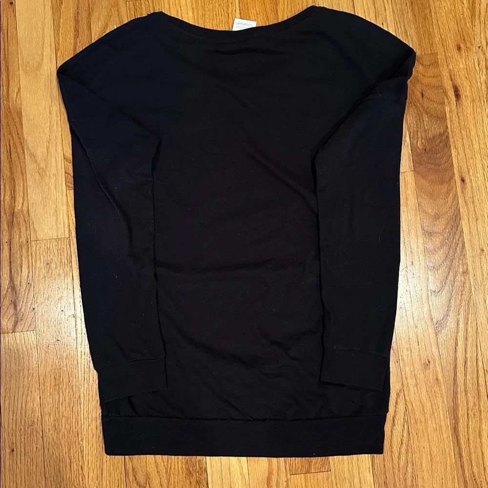 PINK Victoria's Secret Black Top - Picture 4 of 4